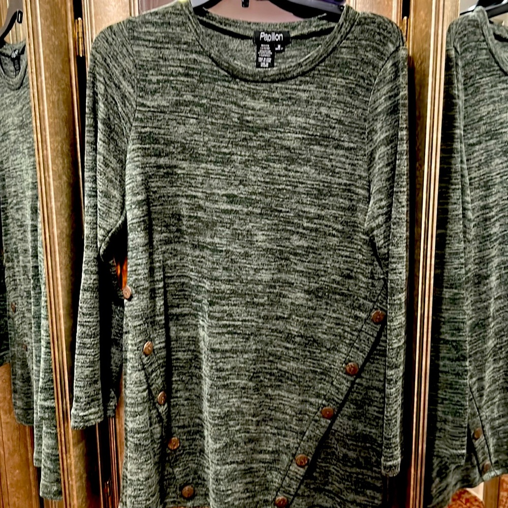 Unique loose fit tunic